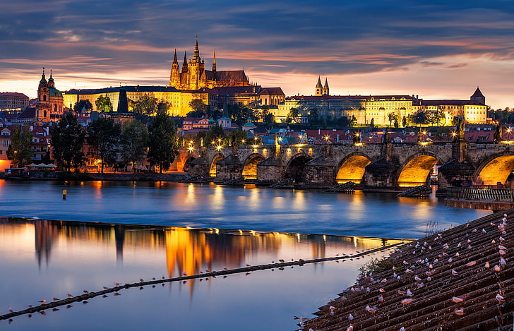 white mansion, bridge, the city, river, building, the evening, Prague, Czech Republic, architecture, The Czech Republic, Vltava, Praha, HD wallpaper
