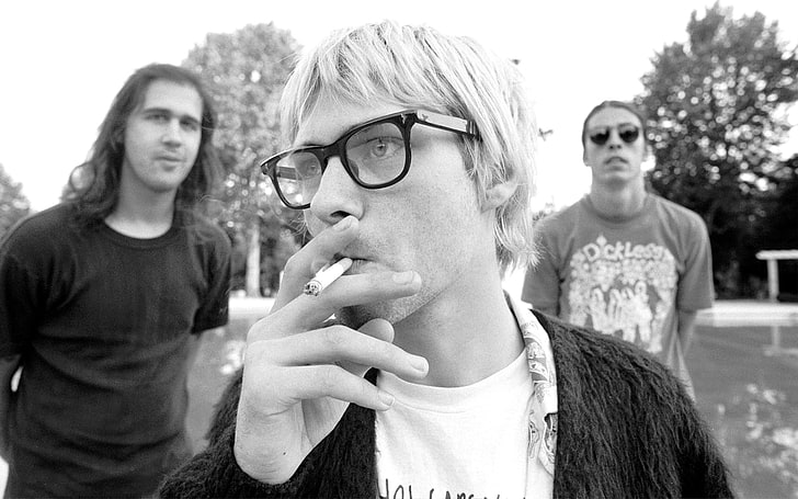 men's clear wayfarer eyeglasses with black frames, men, musician, rock stars, grunge, Nirvana, Kurt Cobain, Krist Novoselic, Dave Grohl, monochrome, legends, glasses, cigarettes, smoking, HD wallpaper