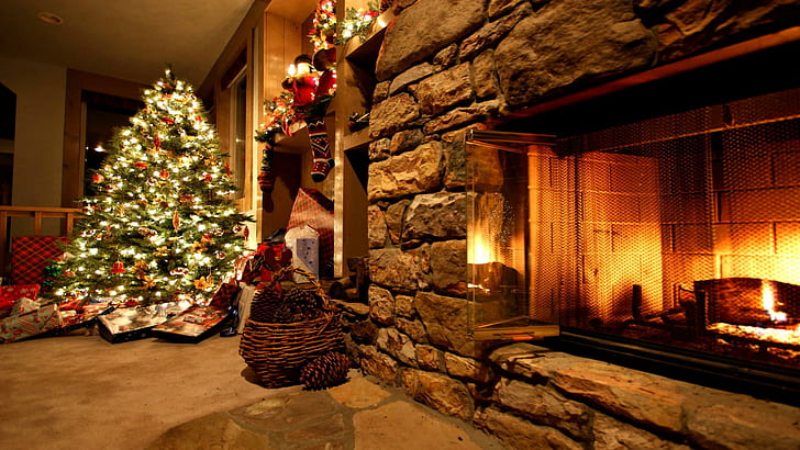 Malam Natal, bola natal, pohon natal, rumah, ruang tamu, lampu natal, cantik, bola natal, kristus, Wallpaper HD