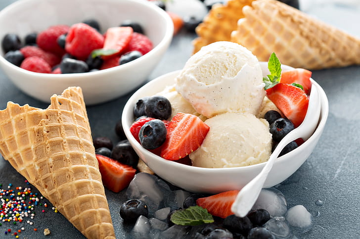 Food, Ice Cream, Berry, Blueberry, Fruit, Still Life, Strawberry, Waffle Cone, HD wallpaper