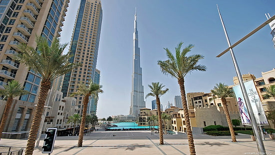 Dubai Burj Dubai Buildings Wolkenkratzer-Palme HD, Gebäude, Stadtbild, Baum, Wolkenkratzer, Palme, Dubai, burj, HD-Hintergrundbild HD wallpaper