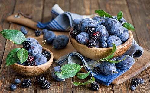 food, fruit, blackberries, bowls, wooden surface, blueberries, HD wallpaper HD wallpaper
