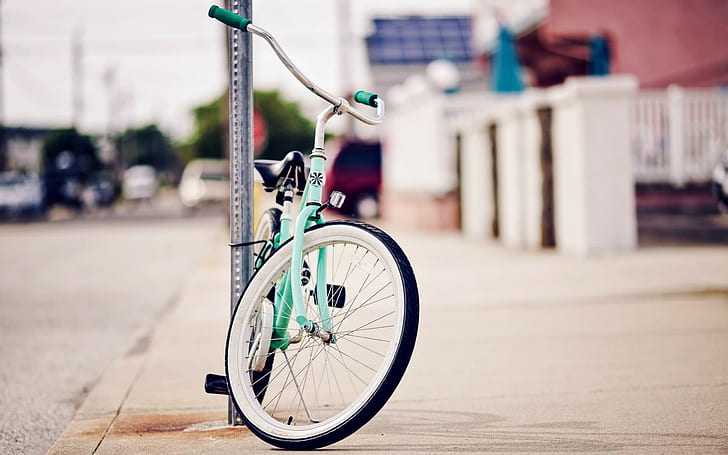 Sepeda berbeda, berbeda, sepeda, sepeda, roda, kota, jalan, kabur, olahraga, suasana hati, bokeh, latar belakang, layar lebar, layar penuh, s, Wallpaper HD