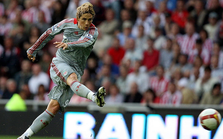 Herren grau und rot Fußball Trikot, Fernando Torres, Streik, Fußball, Fußballer, Sport, Feld, Match, HD-Hintergrundbild
