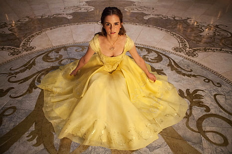 Emma Watson, Hollywood, La bella y la bestia, Belle, vestido, vestido amarillo, mujeres, actriz, Fondo de pantalla HD HD wallpaper