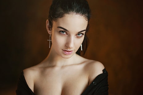 women's gold-colored cross pendant earrings, Alla Berger, women, model, face, portrait, Maxim Maximov, HD wallpaper HD wallpaper