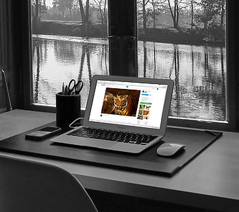 черно и бяло, компютър, бюро, електроника, интернет, клавиатура, лаптоп, macbook, мобилен телефон, стая, екран, маса, технология, изглед, уебсайт, прозорец, HD тапет HD wallpaper
