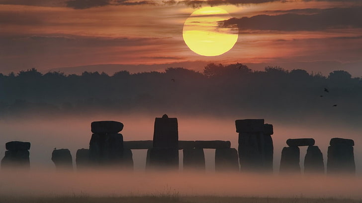 Architektur, Natur, Bäume, Sonne, Säule, Stein, Stonehenge, England, UK, Nebel, Wald, Wolken, Morgen, Vögel, Feld, Gras, HD-Hintergrundbild