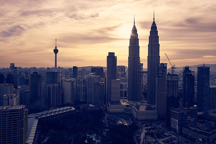 Petronas Tower, Malesia, città, paesaggio urbano, grattacielo, Malesia, Kuala Lumpur, Petronas Towers, Sfondo HD