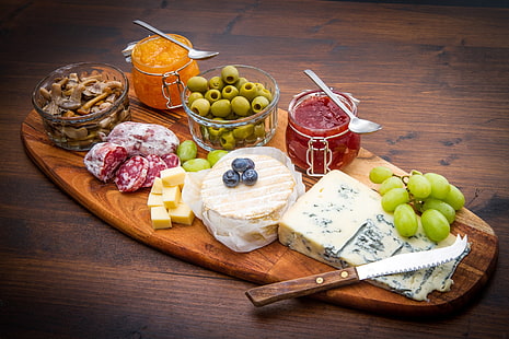 still life, food, blueberries, cheese, grapes, olives, mushroom, cutting board, Jam, wooden surface, HD wallpaper HD wallpaper