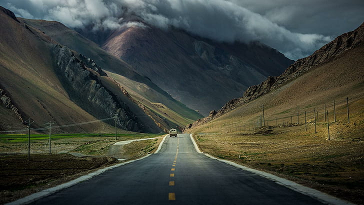 Road in Tibet, concrete road, photography, 1920x1080, mountain, road, tibet, asia, truck, HD wallpaper