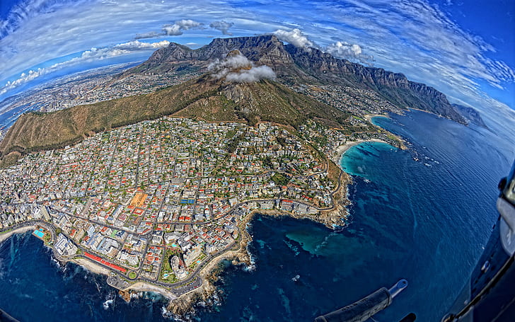 Кейптаун, Южная Африка Здания Горы Воздушное побережье HD, рыбий глаз аэрофотосъемка города в дневное время, природа, горы, здания, побережье, антенна, город, Африка, юг, мыс, HD обои