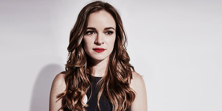 Portret Danielle Panabaker, Tapety HD