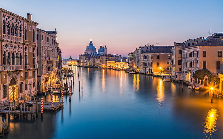 Venedik geceleri Santa Maria İtalya Grand Canal Bazilikası 4K Ultra HD Masaüstü Dizüstü Bilgisayarlar Tablet Tablet ve Cep Telefonları için Duvar Kağıtları 3840 × 2400, HD masaüstü duvar kağıdı