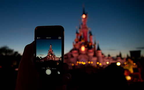 Disneyland, Paris, Disney, castle, phone, cellphone, bokeh, HD wallpaper HD wallpaper