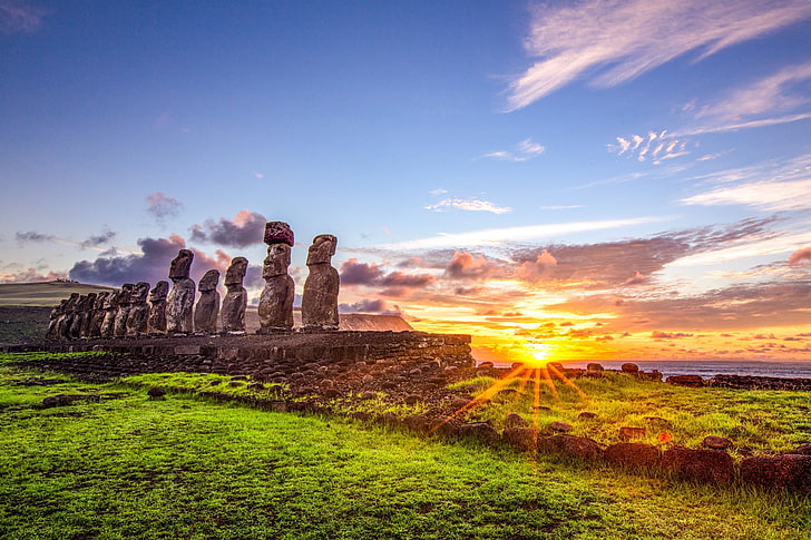 Moai, île de Pâques, statue, Chili, Rapa Nui, herbe, mer, bleu, jaune, vert, nature, paysage, Fond d'écran HD