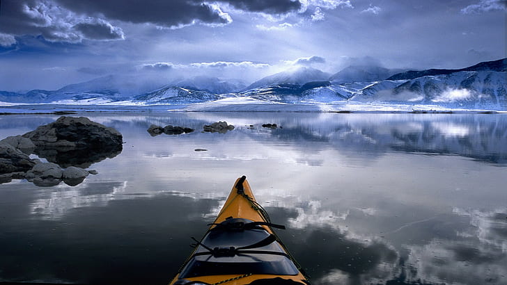 Kayak Landscape Lake Refleksi Awan Salju Pegunungan HD, kayak kuning, alam, pemandangan, awan, pegunungan, salju, danau, refleksi, kayak, Wallpaper HD