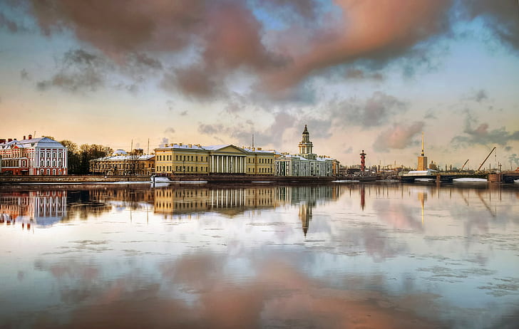 サンクトペテルブルクの春、サンクトペテルブルク、岸壁、春、 HDデスクトップの壁紙