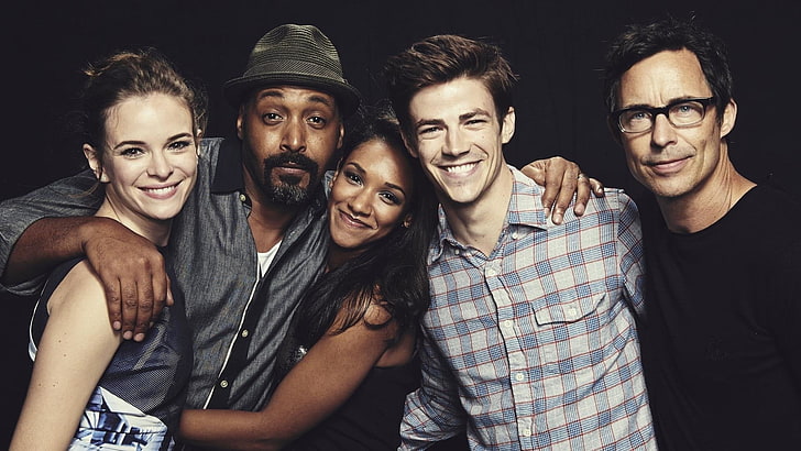 Em `` The Flash '': na 5a temporada, elenco de `` The Flash '' e `` The Flash '' se reencontram! - Legião dos HeróisHomem-Aranha: De Volta ao Lar (2014) - Barry Allen, HD papel de parede
