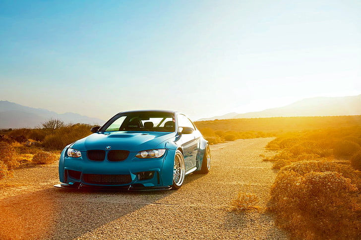 niebieskie BMW E93 coupe, bmw, m3, e92, niebieskie, pustynne, Tapety HD