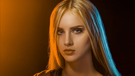 жени, блондинка, портрет, лице, прост фон, сини очи, HD тапет HD wallpaper