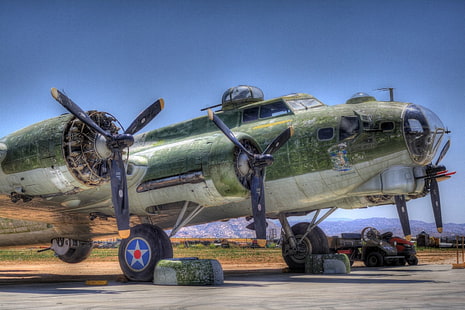 เครื่องบินทิ้งระเบิดป้อมบินโบอิ้ง B-17, วอลล์เปเปอร์ HD HD wallpaper