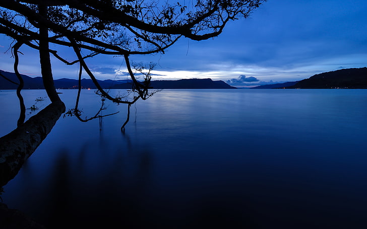 Dawn On Lake Toba, blue, clouds, darkblue, dawn, indonesia, laketoba, lakes, long‑exposure, nature, photography, samosirindonesia, silhouette, sky, tuktuk, water, HD wallpaper