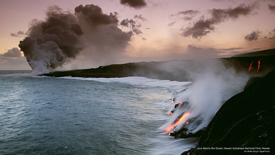 Lawa spotyka się z oceanem, Hawajski Park Narodowy Wulkanów, Hawaje, wyspy, Tapety HD HD wallpaper