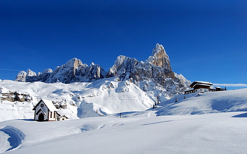 Winter travel snowy mountains ski resort, HD wallpaper HD wallpaper