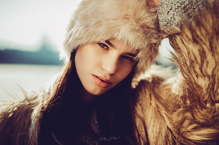 women, portrait, women outdoors, fur, depth of field, David Milev, 500px, makeup, hat, outdoors, model, fur coats, HD wallpaper