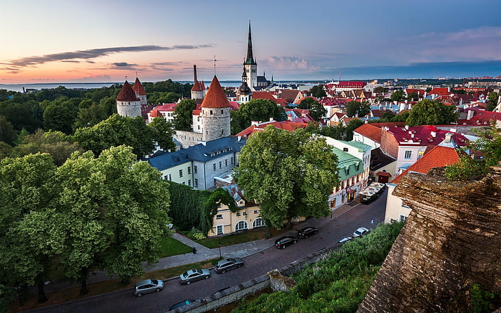 تالين ، إستونيا ، المدينة القديمة ، الطريق ، المنازل ، تالين ، إستونيا ، المدينة القديمة ، الطريق ، المنازل، خلفية HD