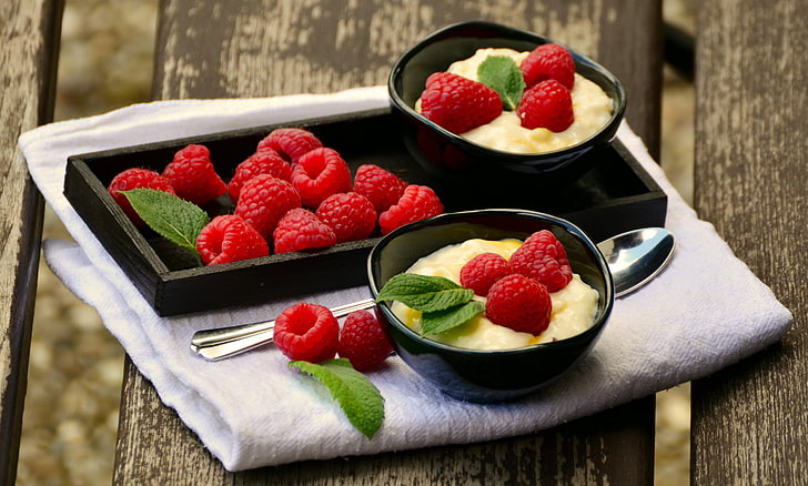 raspberries, raspberries, berries, cream, dessert, HD wallpaper