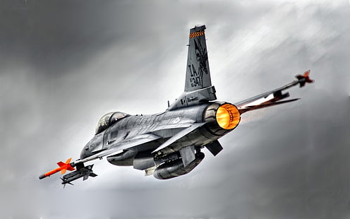 เครื่องบินเจ็ทสีเทา, General Dynamics F-16 Fighting Falcon, เครื่องบิน, เครื่องบินทหาร, เครื่องบินขับไล่ไอพ่น, สีที่เลือก, afterburner, วอลล์เปเปอร์ HD HD wallpaper