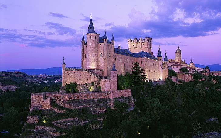القلعة في إسبانيا ، قلعة نويشفانشتاين في ألمانيا ، القلعة ، إسبانيا، خلفية HD