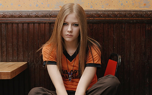 Avril Lavigne, donna, bionda, occhi blu, maglietta, Sfondo HD HD wallpaper