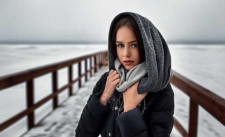 girl, Model, photo, blue eyes, winter, snow, fence, bokeh, lips, face, coat, brunette, cold, scarf, portrait, hood, mouth, red lipstick, looking at camera, depth of field, looking at viewer, Andrew Stankūnas, HD wallpaper