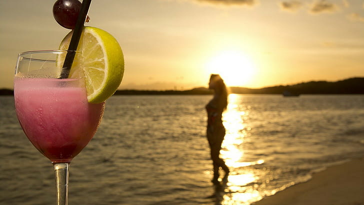 cocktails, mulheres ao ar livre, profundidade de campo, pôr do sol, praia, desfrutando, férias, HD papel de parede