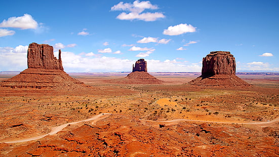 砂漠レッドサンドロック砂漠の道モニュメントバレーナバホトライバルパークアリゾナアメリカ合衆国Hd壁紙4524×2545、 HDデスクトップの壁紙 HD wallpaper