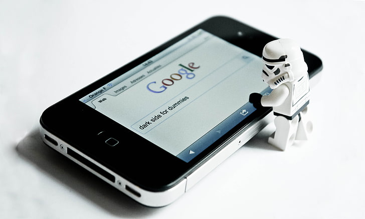 черен iPhone 4 и Star Wars Stormtrooper играчка, Star Wars, Lego, Iphone, Clone, Dark Side For Dummies, HD тапет