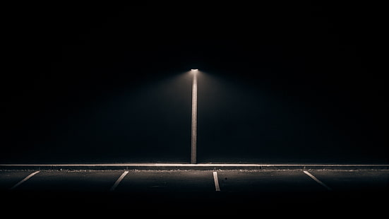 abandonado, sozinho, fundo preto, escuro, vazio, isolamento, lâmpadas, luzes, linhas, minimalismo, noite, estacionamento, caminho, fotografia, rua, luz de rua, HD papel de parede HD wallpaper