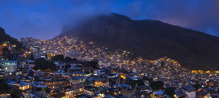 панорамная фотография освещенного города, Рио-де-Жанейро, Бразилия, фавела, HD обои