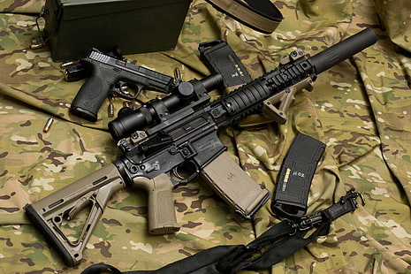 черна и кафява пушка и черен пистолет, пистолет, оръжия, машина, оптика, камуфлаж, пушка, ауспух, нападение, Larue Tactical, полуавтоматичен, HD тапет HD wallpaper