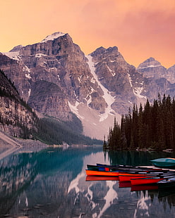 dağlar ve kayaklar doğa fotoğrafçılığı, göl, dağlar, kano, kayık, ağaçlar, HD masaüstü duvar kağıdı HD wallpaper