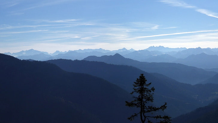 ภูเขาและต้นไม้ในเวลากลางวันธรรมชาติภูเขาท้องฟ้าภูมิทัศน์ต้นไม้ป่าเมฆแสงแดด, วอลล์เปเปอร์ HD