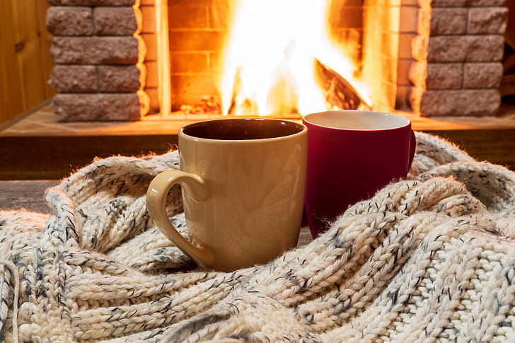 winter, love, fire, scarf, pair, fireplace, hot, two, cup, romantic, couple, coffee, a Cup of coffee, HD wallpaper