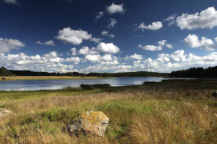gray stone on green grass near river under white clouds and blue sky during daytime, vuoksa, vuoksa, Vuoksa River, gray, stone, green grass, white clouds, blue sky, daytime, travel, reflections, canon, 60d, trip, finland, russia, water, light, landscape, nature, lake, summer, scenics, sky, outdoors, blue, HD wallpaper
