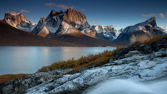 Fiordo de Tasermiut, Groenlandia HD, hierba, Groenlandia, lago, montañas, nieve, fiordo de Tasermiut, cascada, Fondo de pantalla HD HD wallpaper