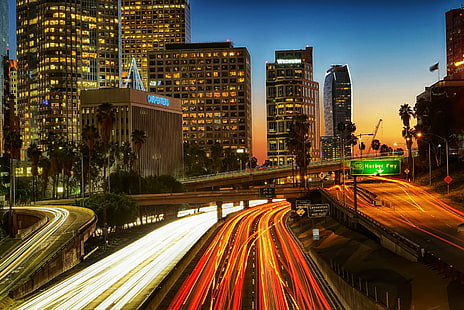 夜、ロサンゼルス、ロサンゼルス、ロサンゼルス、ロサンゼルス、タイムラプス、写真、車、道、建物、夜、交通、都市景観、都市のシーン、都市のスカイライン、通り、建築、ダウンタウン地区の間に高速道路上の車の時間経過の写真、高層ビル、夕暮れ、イルミネーション、都市、有名な場所、交通、車、道路、高速道路、建造物、都市生活、 HDデスクトップの壁紙 HD wallpaper