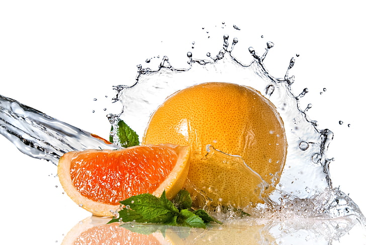 水にオレンジ色の果物をスライスhd壁紙無料ダウンロード Wallpaperbetter
