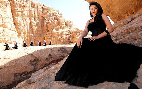 Hansika Motwani en robe noire, robe sans manches rouge pour femme, célébrités féminines, Hansika Motwani, bollywood, actrice, noir, robe, Fond d'écran HD HD wallpaper